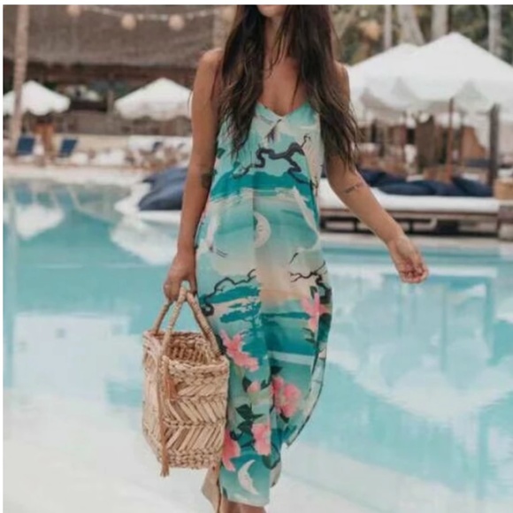 Bellanblue Dresses & Skirts - Boho Floral Bird Side Slit Cami Midi Dress Green